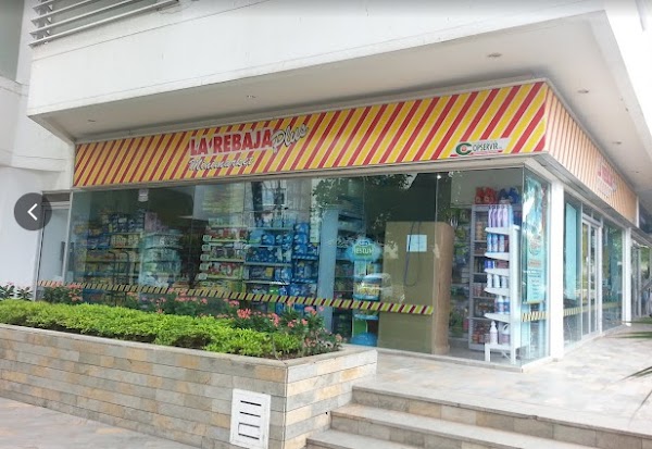 la rebaja Plus No. 6 DROGUERIA Y MINIMARKET Bocagrande Cartagena