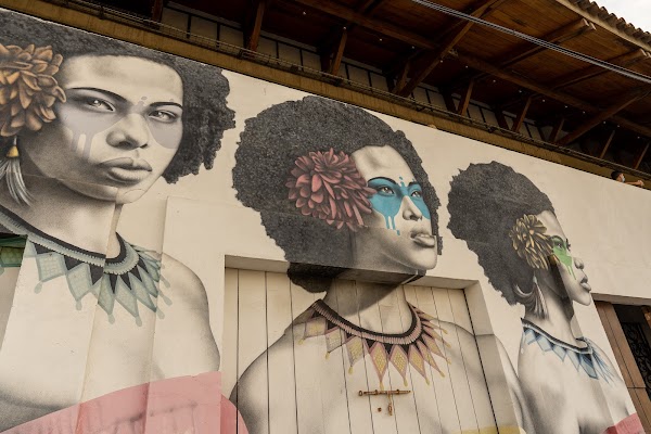 Mural Findac La tres guerreras de Getsemaní · Cartagena de Indias