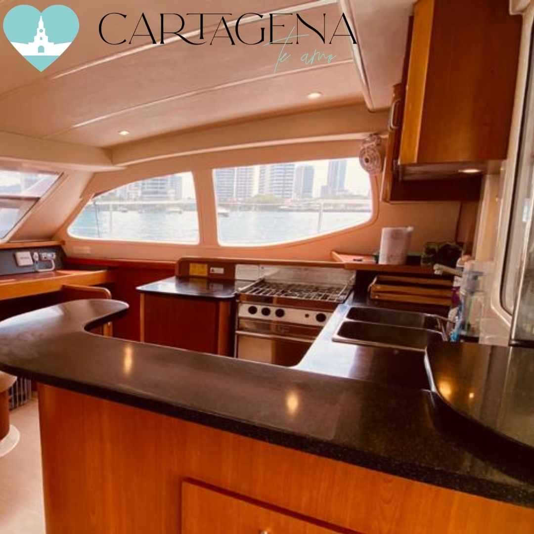 Explora Cholón, Barú y las Islas del Rosario en un Catamarán 47 FT Exclusivo en Cartagena /Luxury Catamaran Charter: Your Gateway to Ultimate Relaxation and Fun