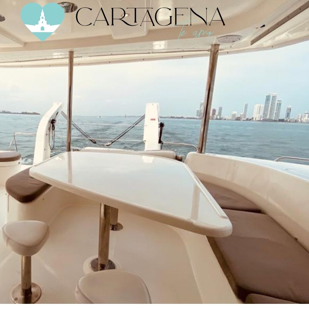 Explora Cholón, Barú y las Islas del Rosario en un Catamarán 47 FT Exclusivo en Cartagena /Luxury Catamaran Charter: Your Gateway to Ultimate Relaxation and Fun