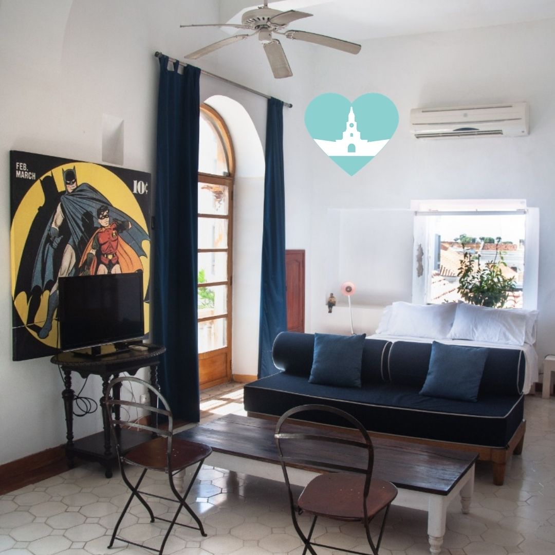 Colonial apartment 201