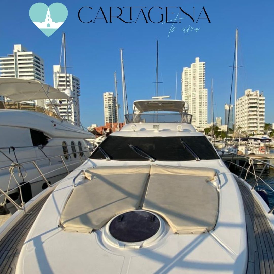 Yate Azimut Deluxe 65 ft