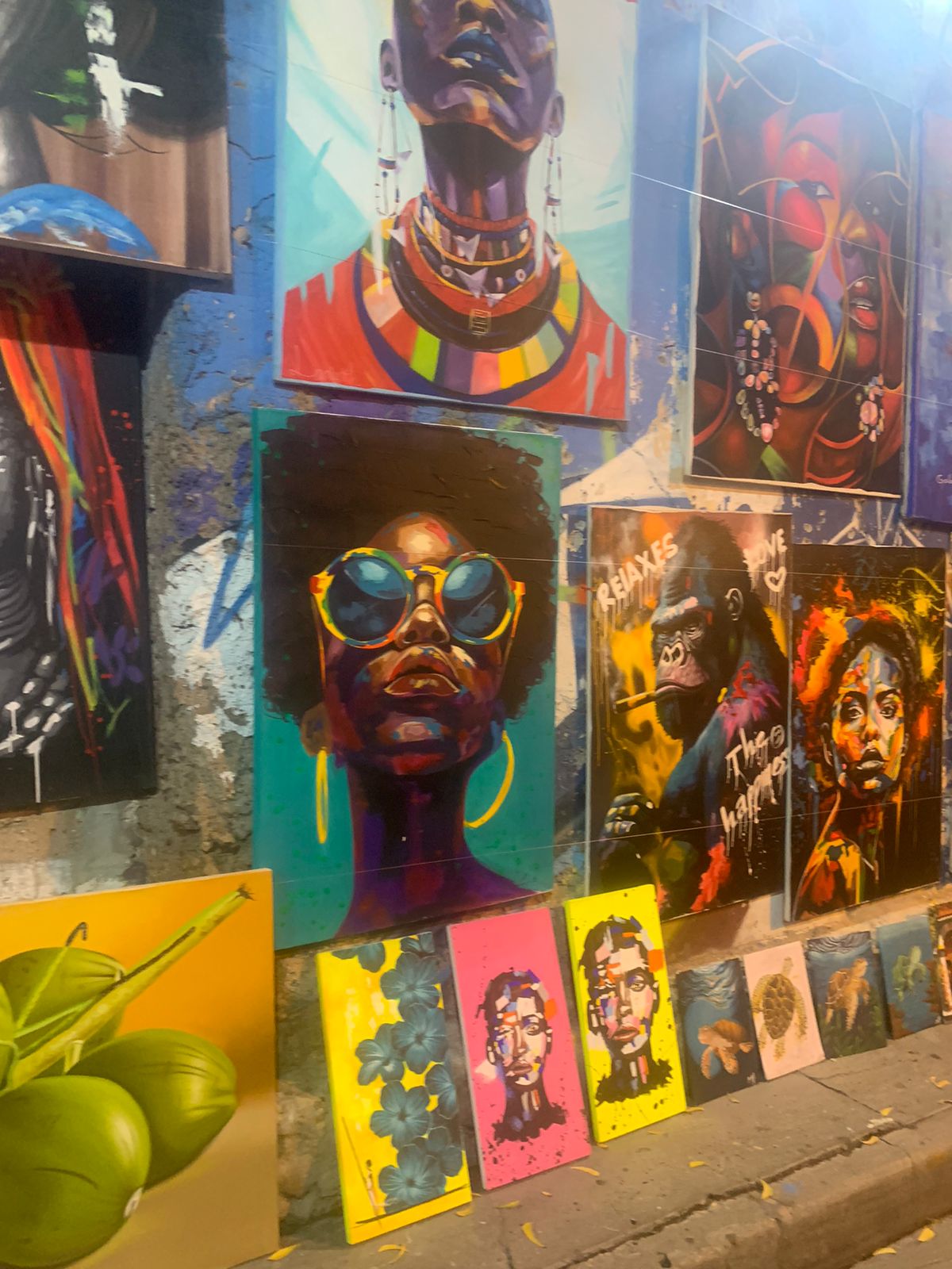 San Juan Art Gallery: Arte Colombiano en Cartagena
