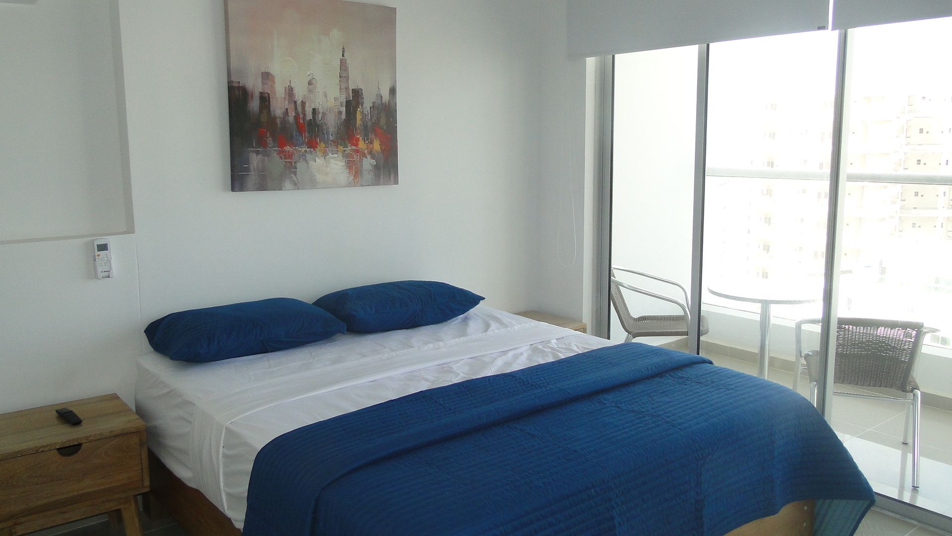 Nuevo Apartamento en Cartagena con Vista al Mar y Piscina Infinita / New Apartment in Cartagena with Ocean View and Infinity Pool