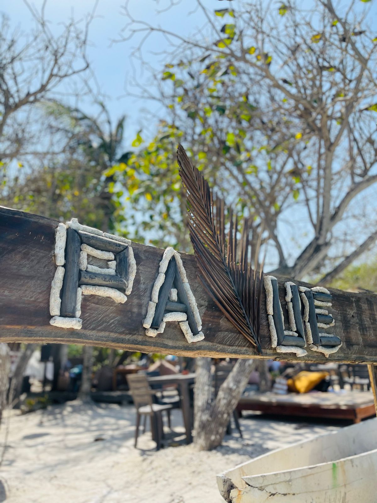 PA’UE Beach Lounge – Pasadía Exclusivo en Islas del Rosario, Cartagena- Colombia