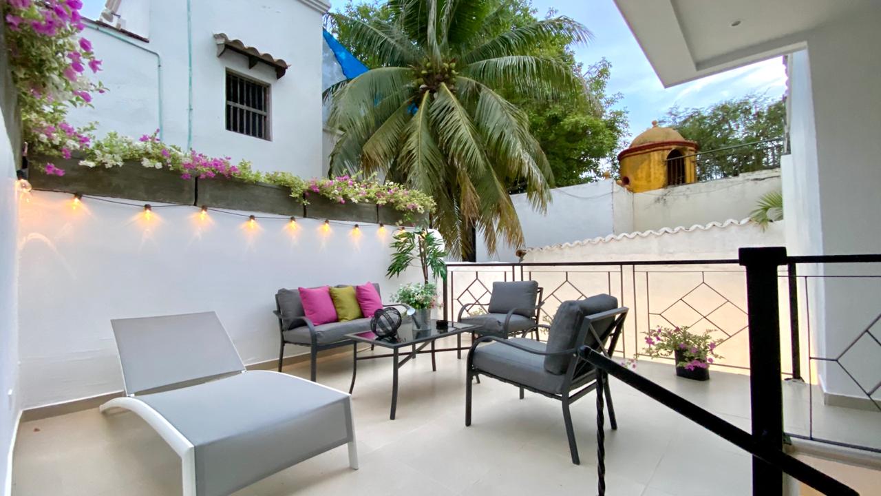 Casa Laurel
