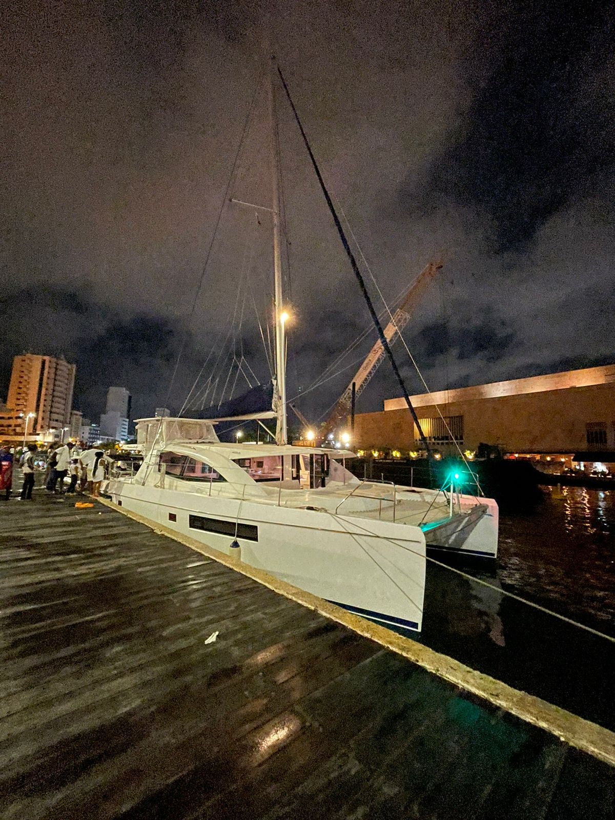 Catamarán Charter Party 2 | Alquiler Privado en Cartagena VIP
