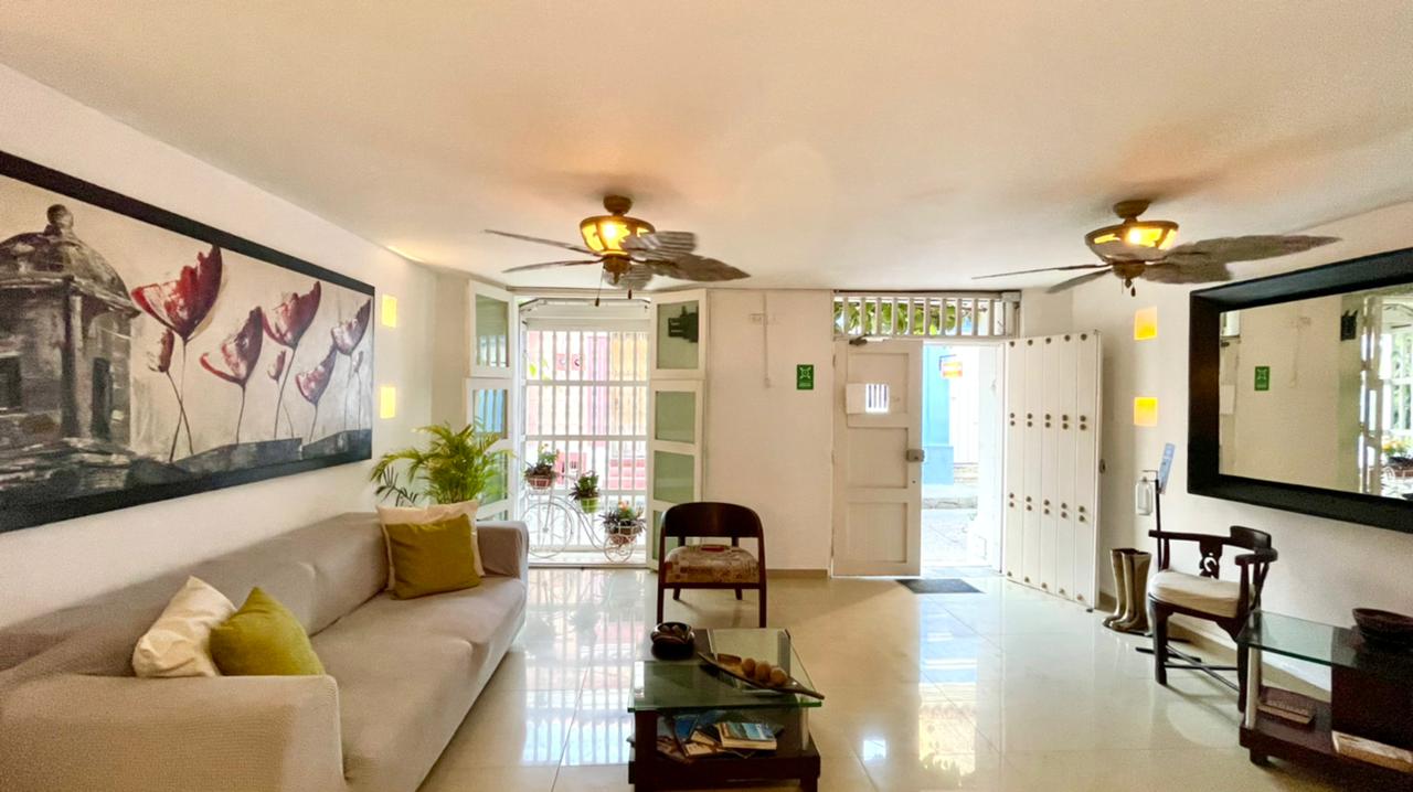 Casa Nueve full House : El alojamiento de lujo perfecto en Getsemaní / Casa Nueve: The Perfect Luxury Accommodation in Getsemaní