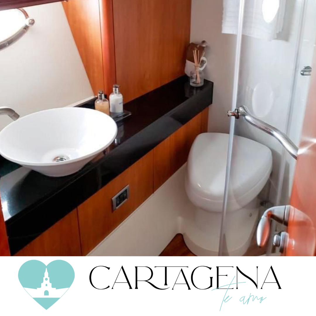 Vive la experiencia de lujo en el mar con nuestra embarcación de ensueño en Cartagena 72ft Yate Sunseeker/ Experience luxury on the sea with our dreamy yacht sunseeker 72 ft
