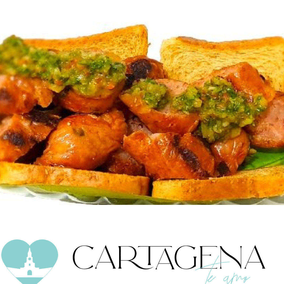 Chorizo Argentino auténtico con salsa chimichurri para eventos en Cartagena /Authentic Argentine Chorizo with Chimichurri Sauce for Events in Cartagena