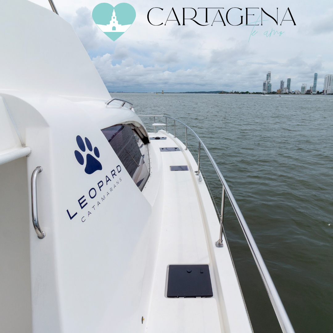 Experiencia de lujo en Cartagena a bordo del catamarán Vallhala – Leopard 51 / Luxury experience in Cartagena aboard the Vallhala – Leopard 51 catamaran