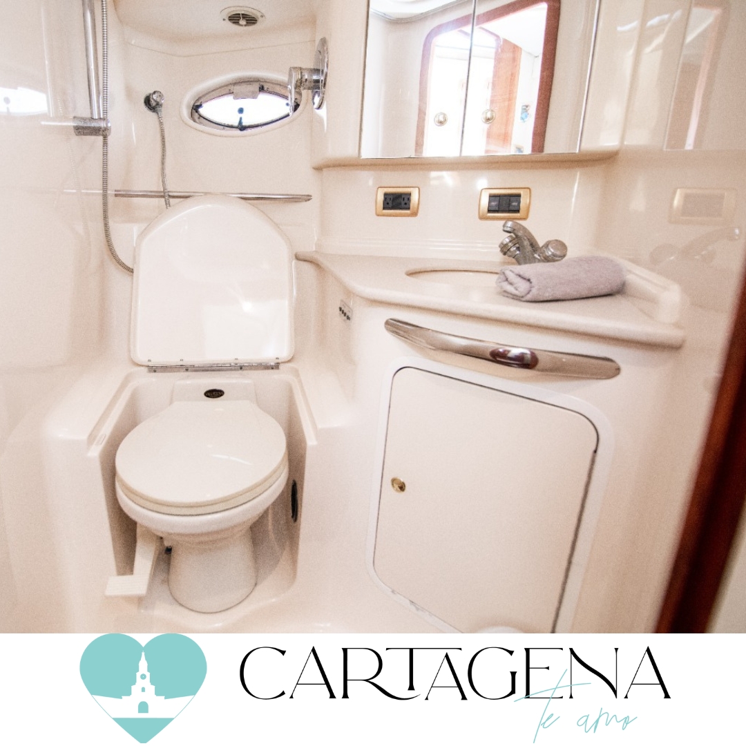 Experiencia Inolvidable en YATE PALLADIUM 46ft – Descubre el Paraíso en las Islas del Rosario Cartagena /Unforgettable Experience on YATE PALLADIUM 46ft – Discover Paradise in the Rosario Islands Cartagena