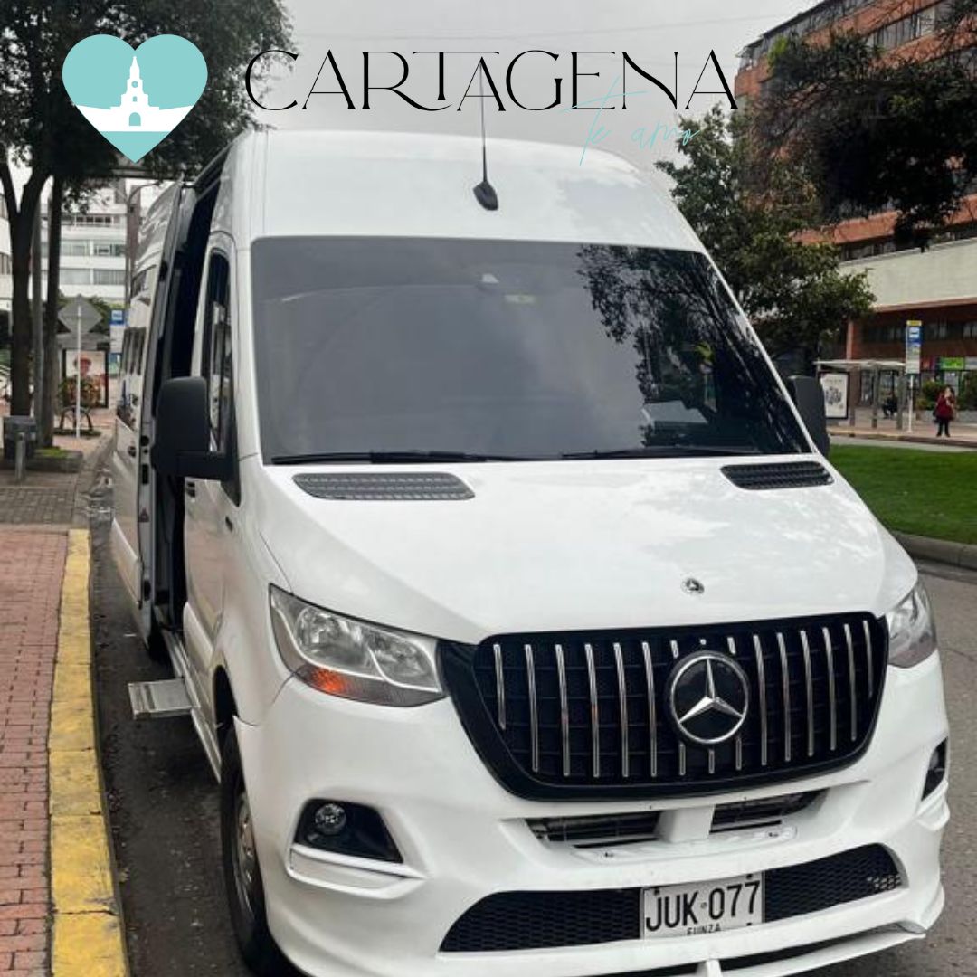 Mercedes Splinter: Lujo y elegancia en movimiento En Bogota / Mercedes Splinter: Luxury and Elegance in Motion in Bogotá