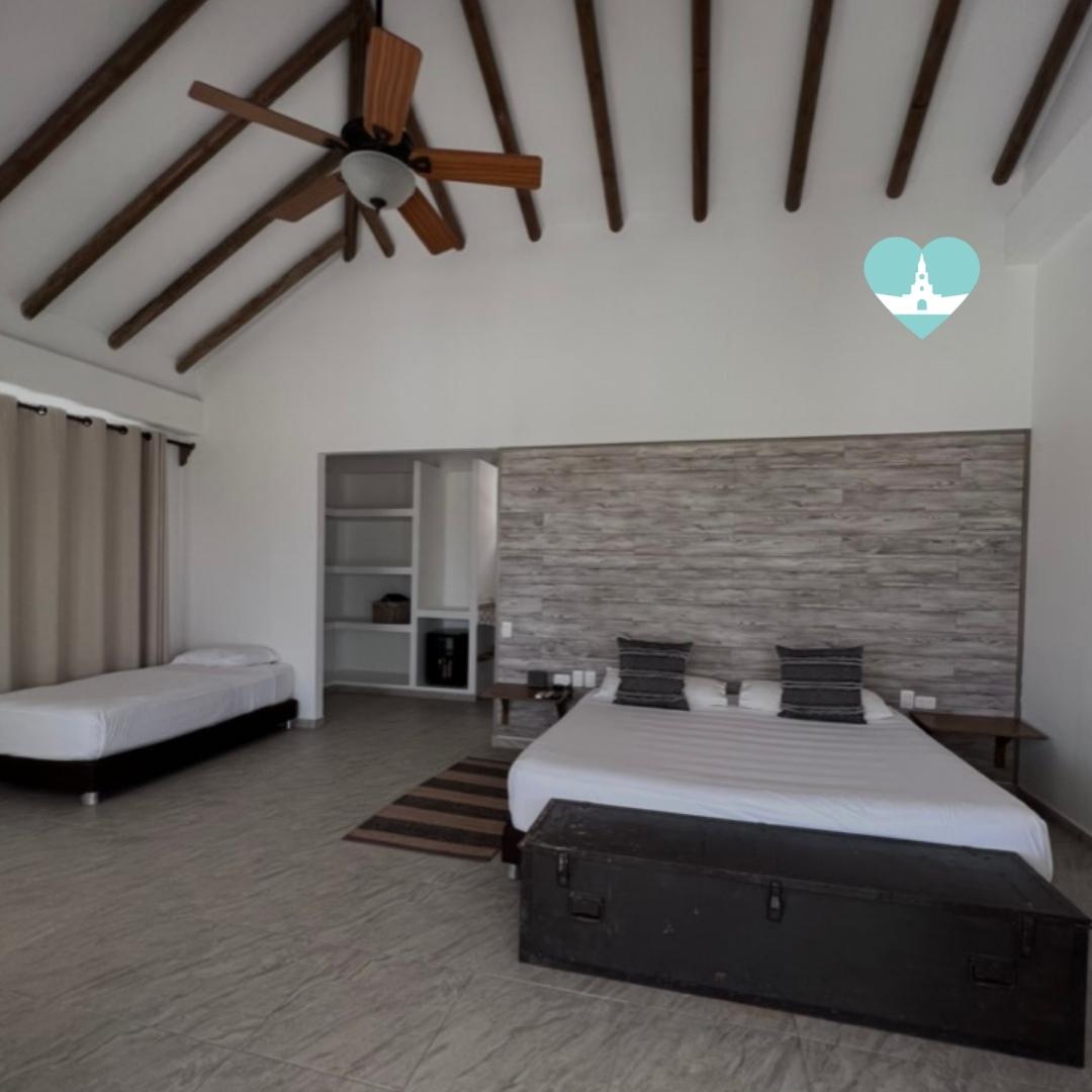 Team Building en la Isla del Rosario: Fortalece tu Equipo en el Caribe / Getaway to a Secret Paradise on the Coast: Discover Rosario Island Cartagena
