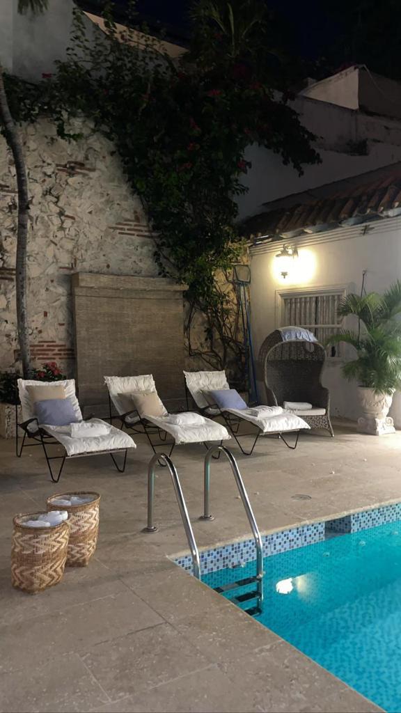 Team Building en Cartagena: Casa con Espacio para 30 Personas en el Centro Histórico /
