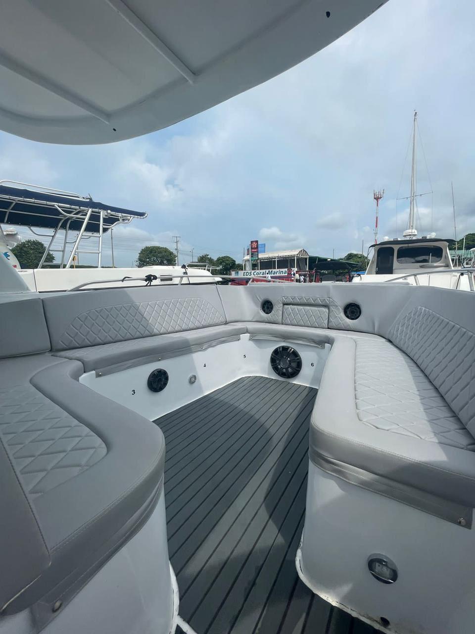 Sunset & Night Boat Party Experience VIP in Cartagena / Fiesta en Barco al Atardecer en Cartagena