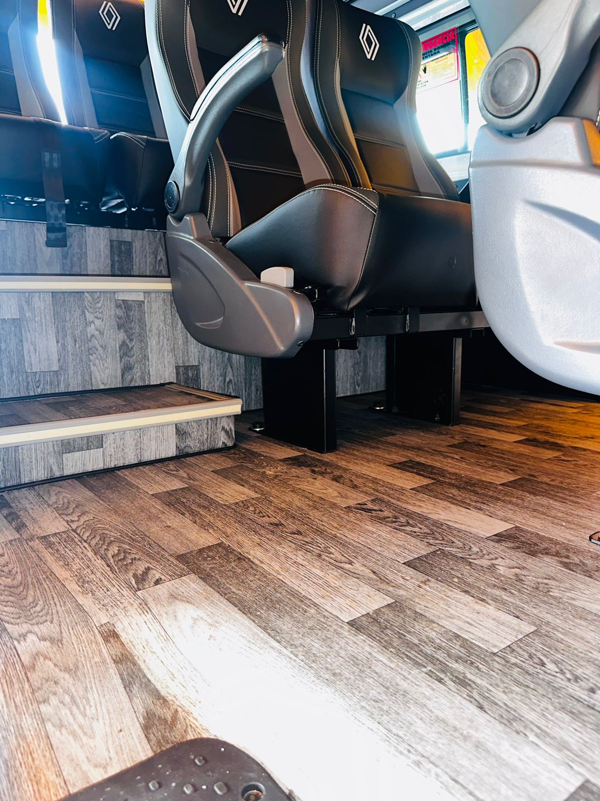 Descubre Cartagena con la Renault Master – Tour Personalizado / Discover Cartagena with the Renault Master – Personalized Tour