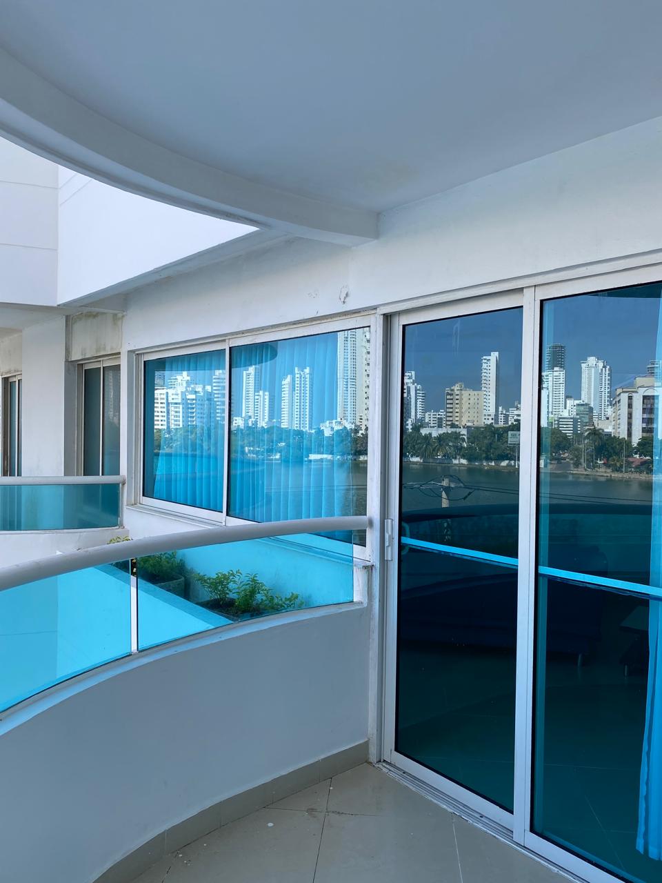 Apartamento de 1 Habitación en Torres de Lago – Comodidad y Elegancia en Cartagena / 1-Bedroom Apartment in Torres de Lago – Comfort and Elegance in Cartagena