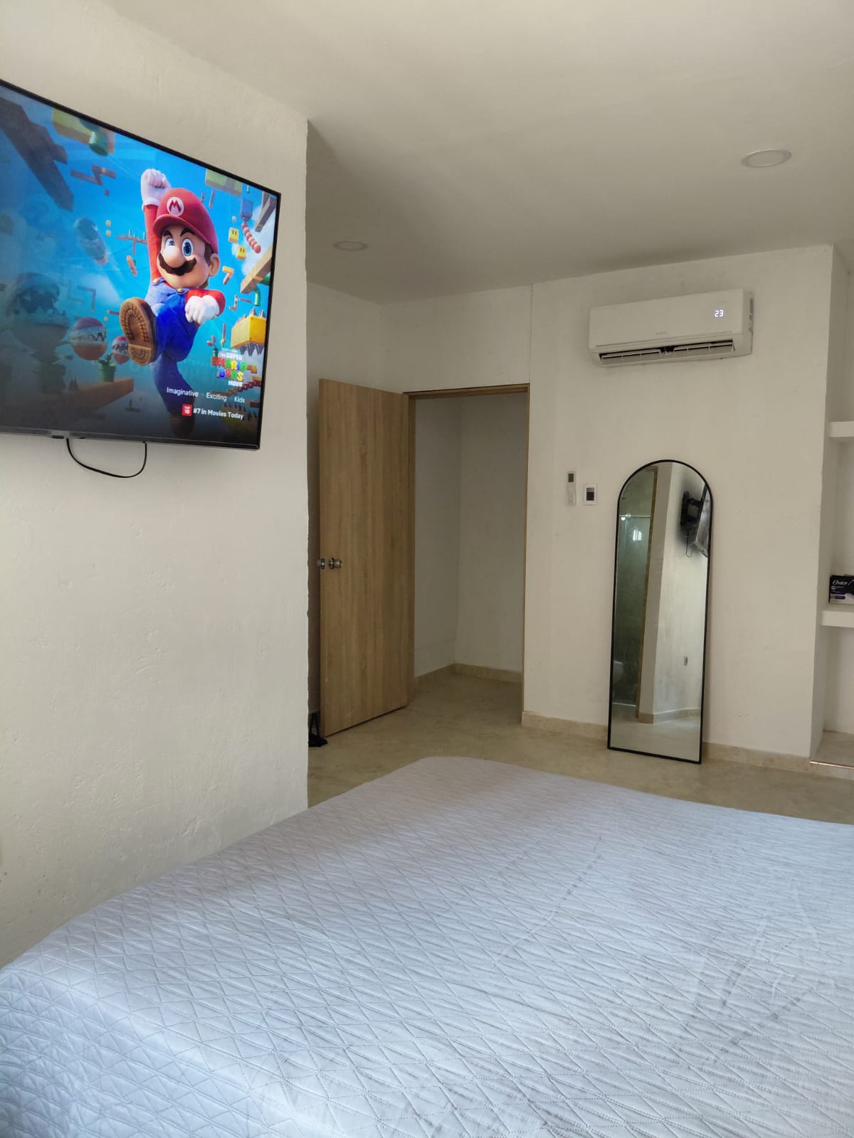 Prime Location Studio | Steps from Manga Bay & Carulla / Apartaestudio Moderno + Entrada Privada en la Zona más Segura en Cartagena