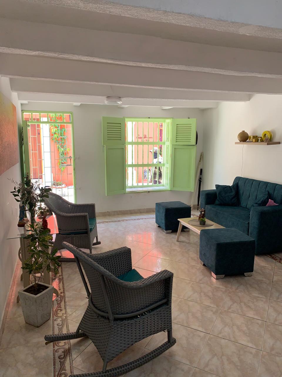 Casa en Venta en el Barrio San Diego: Inversión Turística a 100m de Las Bóvedas en Cartagena